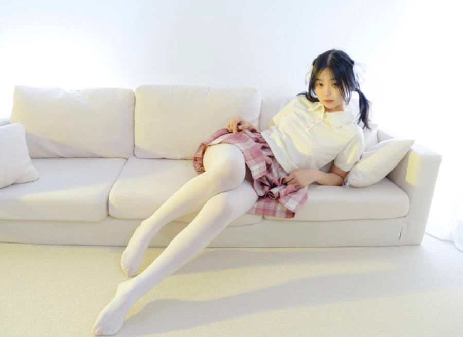 森萝财团 小樱 白丝汉服旗袍写真合集大全资源下载