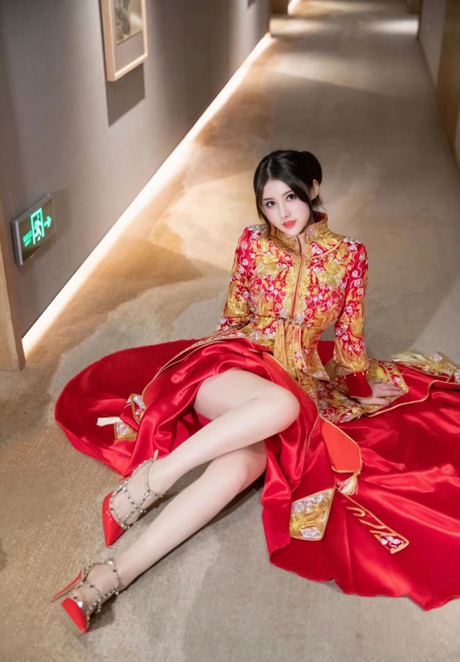 秀人网 诗诗kiki 秀禾服肉丝美腿新娘写真合集全套下载[116套][持续更新]