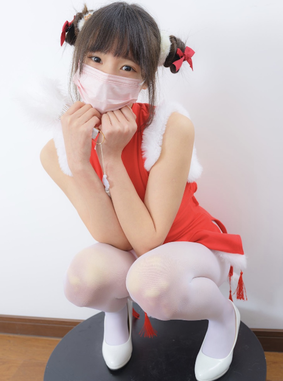 森萝财团春雪 白丝美腿福利写真图片及视频合集下载 森萝财团春雪 白丝美腿福利写真图片及视频合集下载