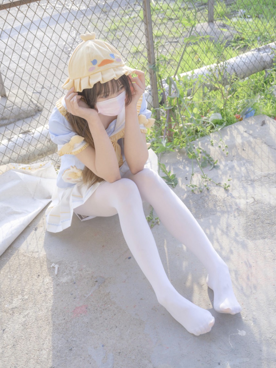 森萝财团春雪 白丝美腿福利写真图片及视频合集下载 森萝财团春雪 白丝美腿福利写真图片及视频合集下载