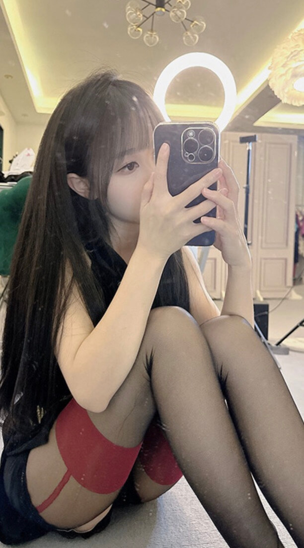 汤圆可甜了 微密圈白丝黑丝写真合集资源下载推荐[17套][2025年更新中]