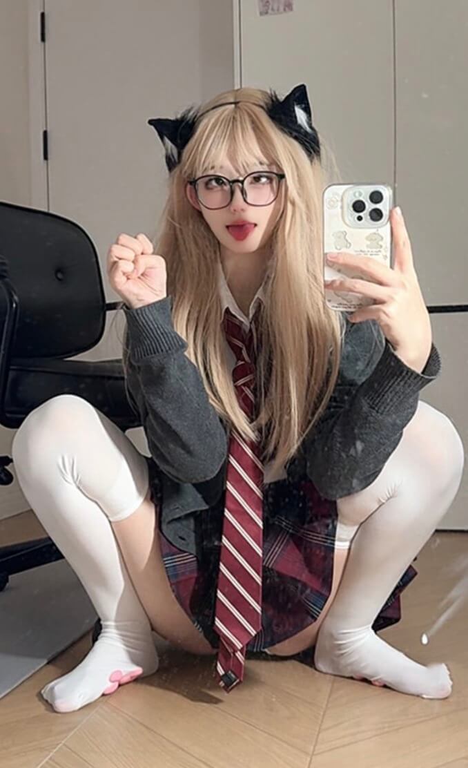 抖音铁粉空间 美羊羊桑 眼镜娘制服诱惑写真合集大全资源下载 抖音铁粉空间 美羊羊桑 眼镜娘制服诱惑写真合集大全资源下载